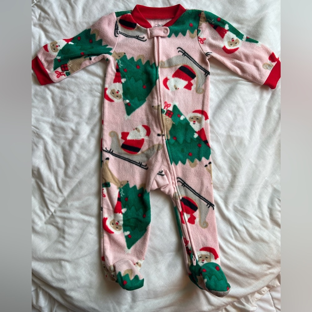 Set of 2- Carter’s 12months Christmas Pjs